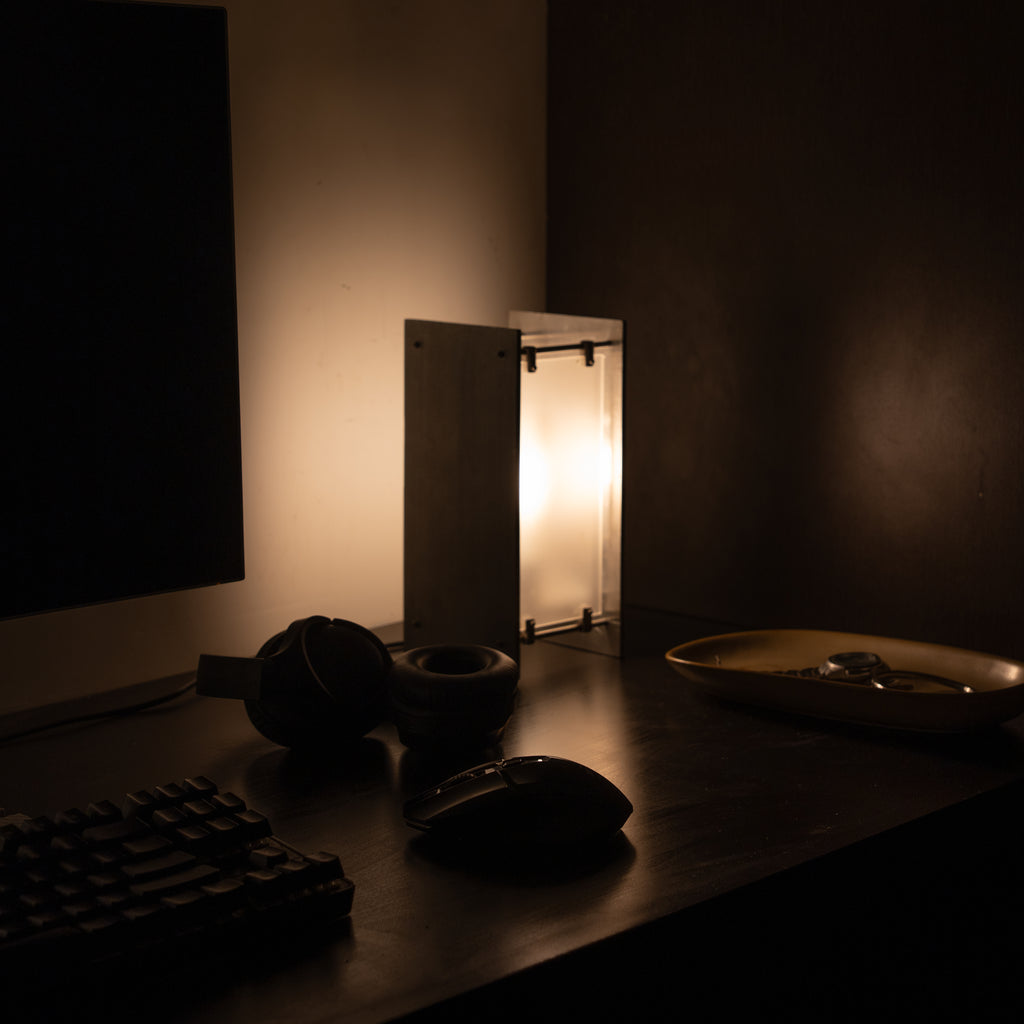 SOLIS - DESK LAMP